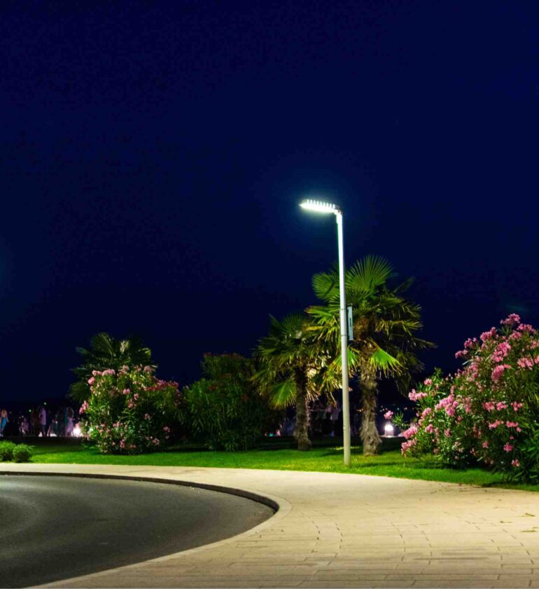 Energy-efficient solar outdoor lighting system for streets, parks, and remote sites