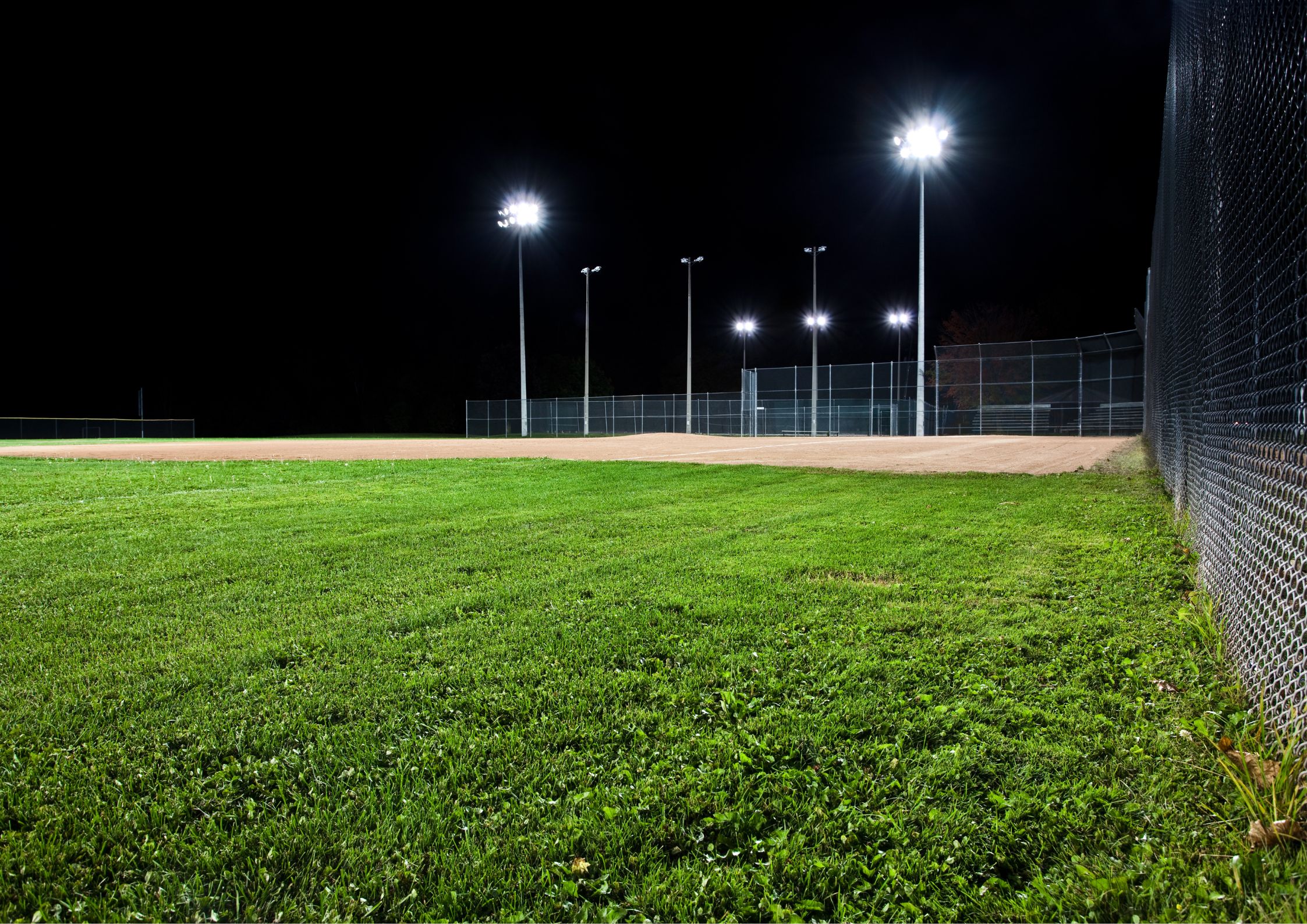 Malaysian Based Outdoor lighting solutions for sports, aviation,commercial and public spaces - Archilux